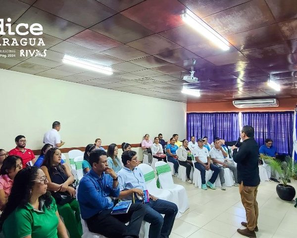 Comunidad educativa de Rivas participa en taller para presentación de…